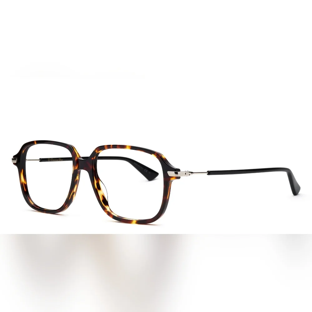 Dior - Essence 19 in Tortoise - Picture 2 of 3